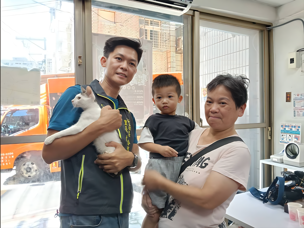新莊區合鳳里攜手新北動保處，成立認養小棧為喵星人找幸福 圖片集錦，共 5 張
